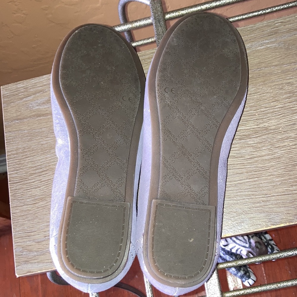 Vionic Shoes - Picture 8 of 8